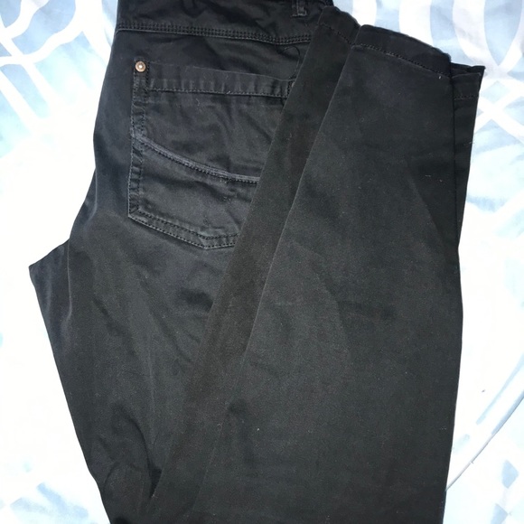 Skinny Jeans!! - Picture 3 of 5